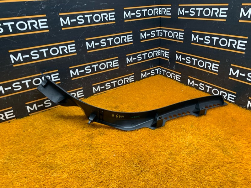 Накладка на порог салона, 350 рублей, Красноярск