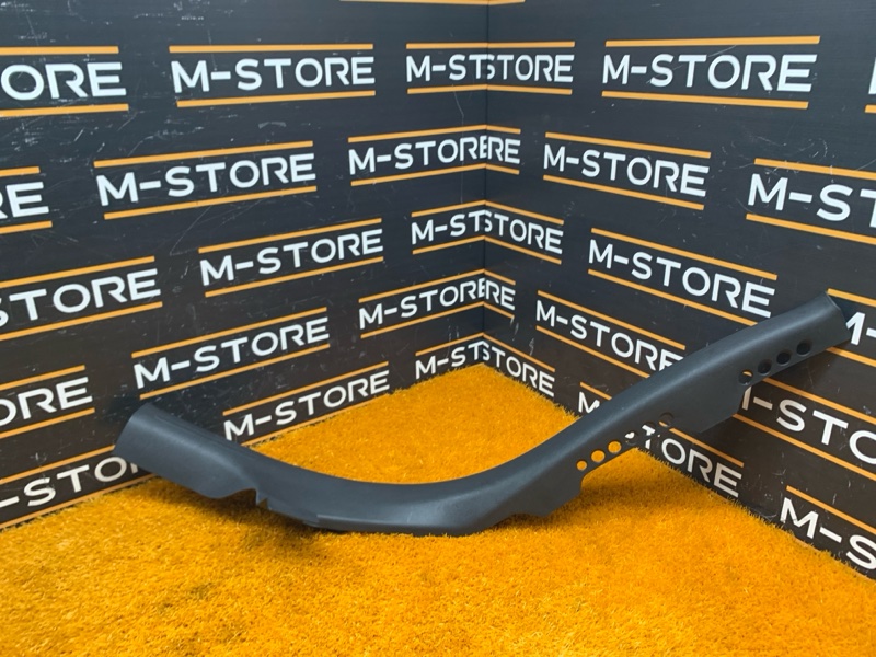 Накладка на порог салона, 350 рублей, Красноярск