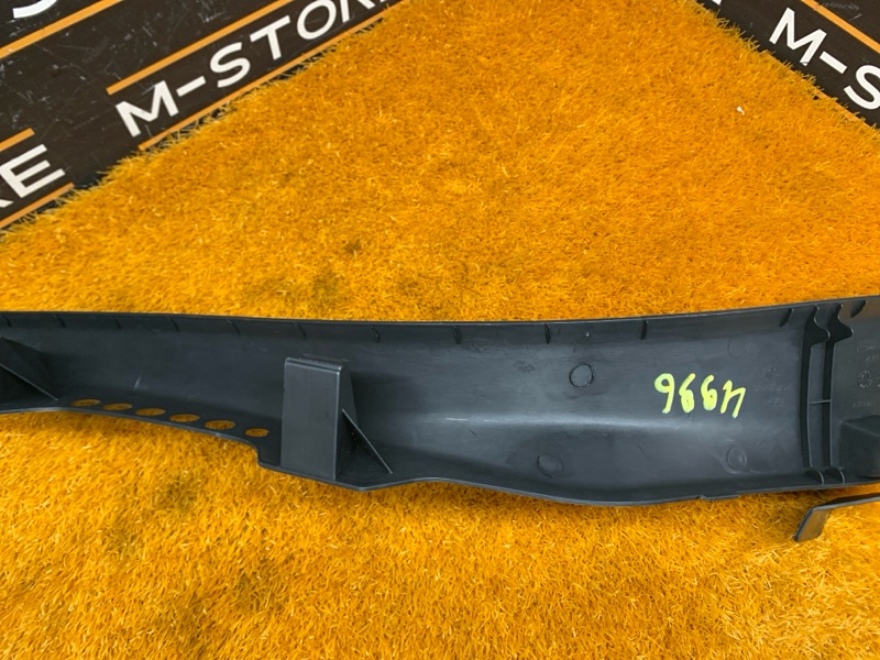 Накладка на порог салона, 350 рублей, Красноярск