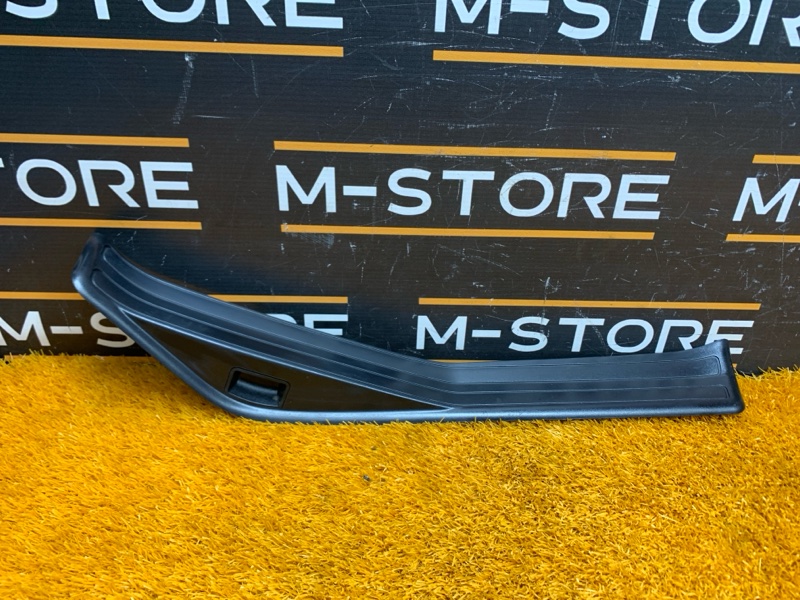 Накладка на порог салона, 350 рублей, Красноярск