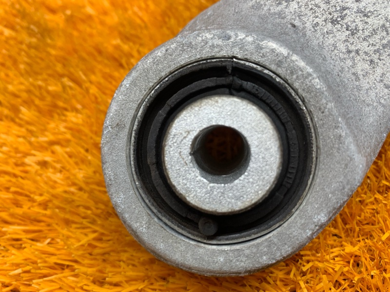 Рычаг подвески верхний, 400 рублей, Красноярск