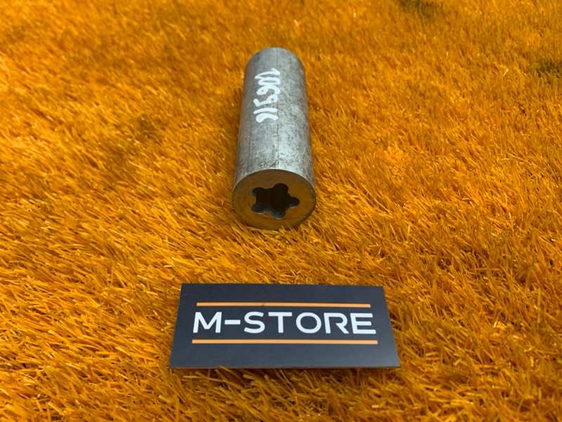 Втулка распорная, 200 рублей, Красноярск