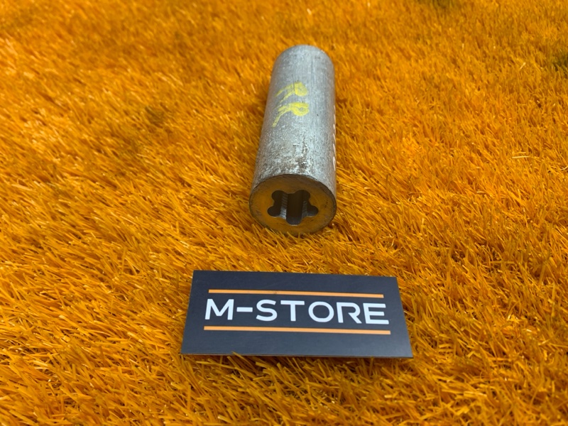 Втулка распорная, 200 рублей, Красноярск