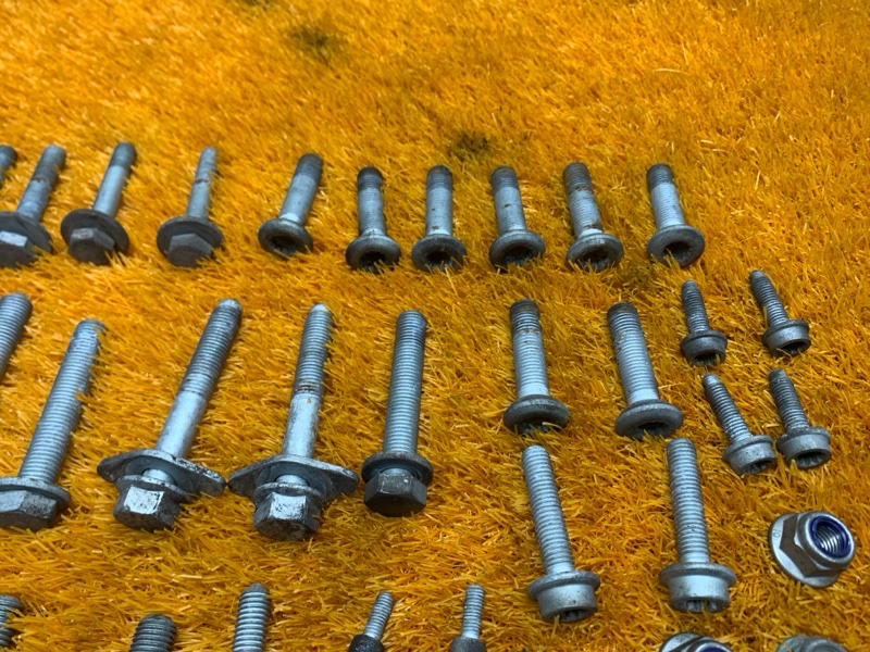 Болты и гайки задней подвески, 630 рублей, Красноярск