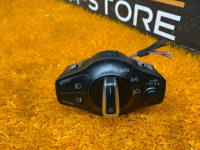 Переключатель света фар, 500 рублей, Красноярск