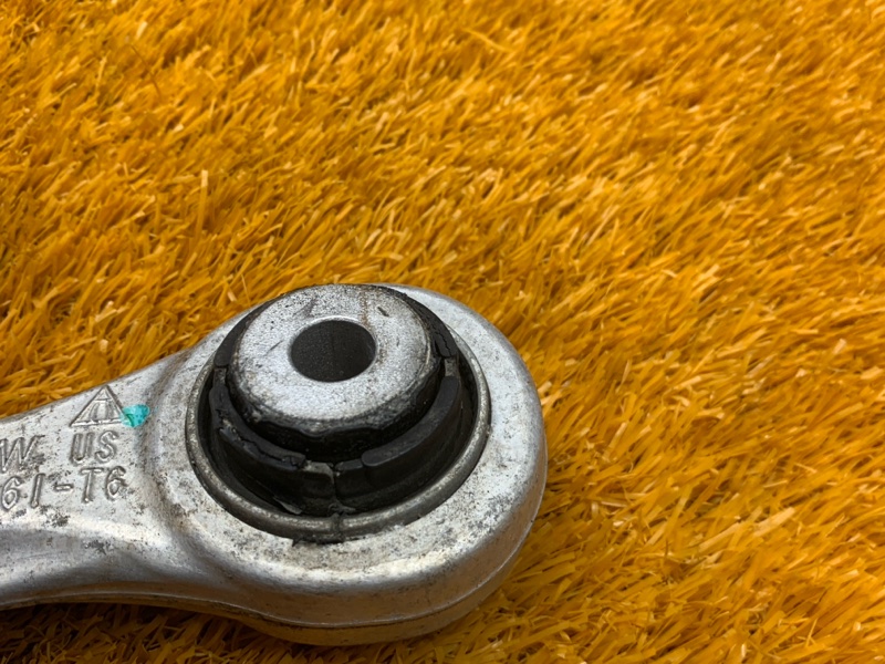 Рычаг подвески верхний, 1800 рублей, Красноярск