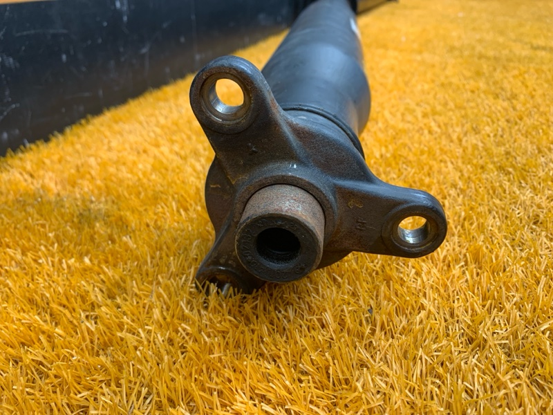 карданный вал, 9000 рублей, Красноярск