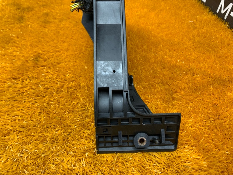 педаль газа, 500 рублей, Красноярск