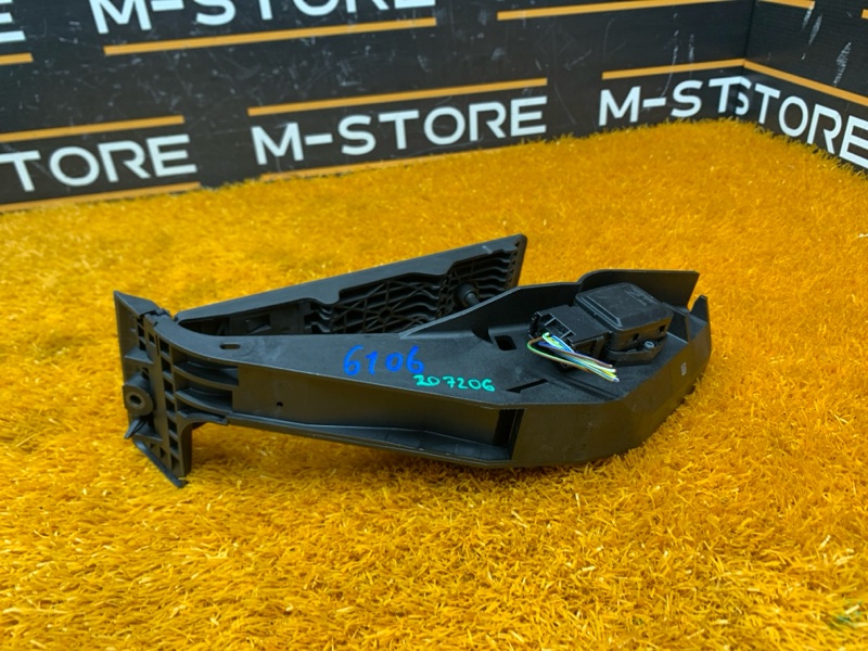 педаль газа, 500 рублей, Красноярск