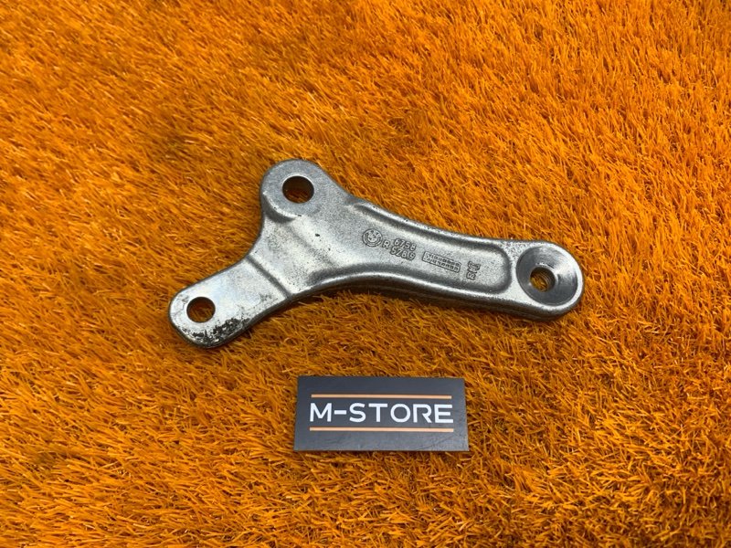 Кронштейн стойки стабилизатора, 300 рублей, Красноярск