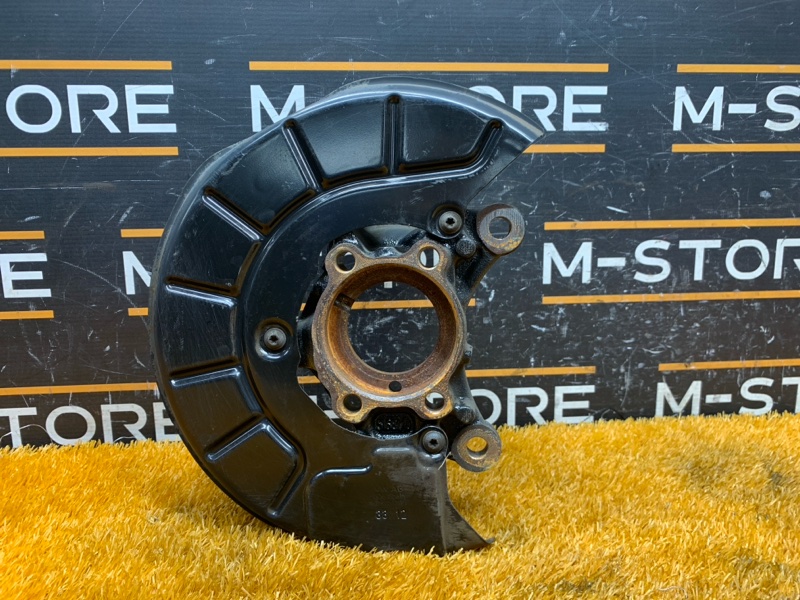 кулак поворотный, 1300 рублей, Красноярск