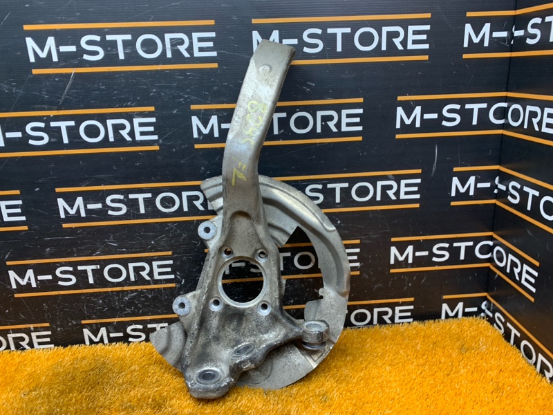 кулак поворотный, 4000 рублей, Красноярск