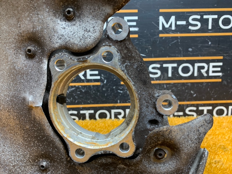 кулак поворотный, 1400 рублей, Красноярск