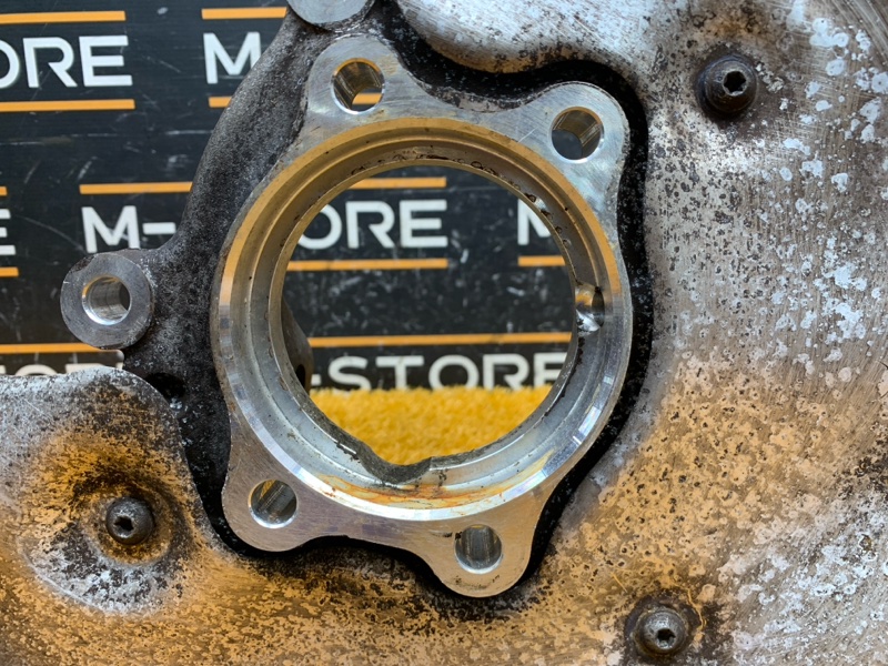 кулак поворотный, 1400 рублей, Красноярск