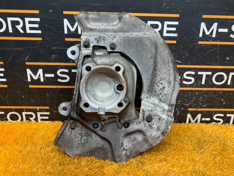 кулак поворотный, 1000 рублей, Красноярск