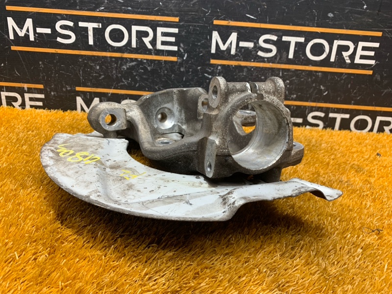 кулак поворотный, 1000 рублей, Красноярск