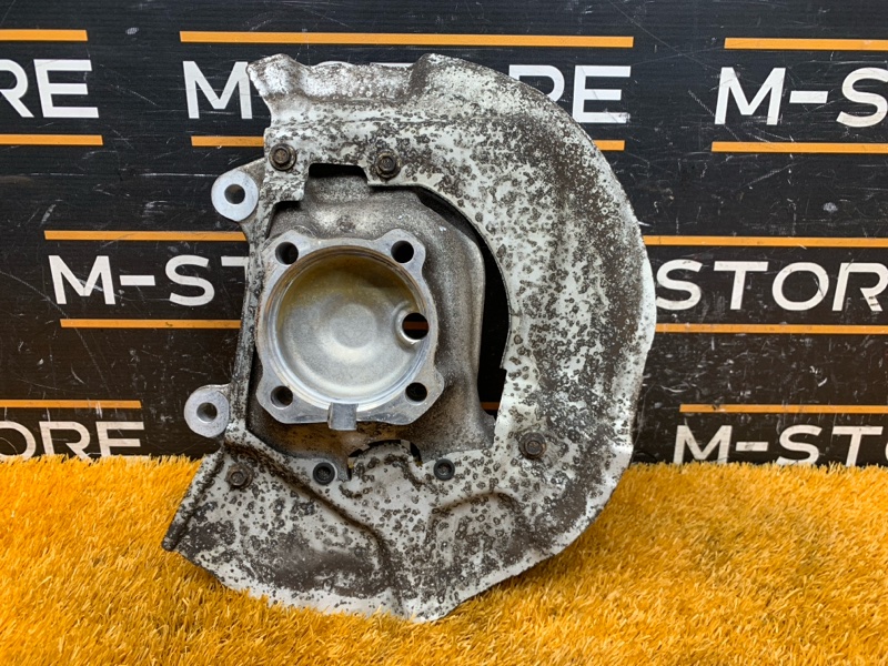 кулак поворотный, 1000 рублей, Красноярск