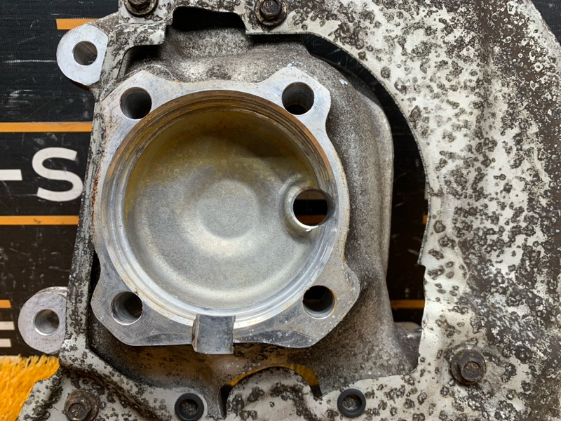 кулак поворотный, 1000 рублей, Красноярск