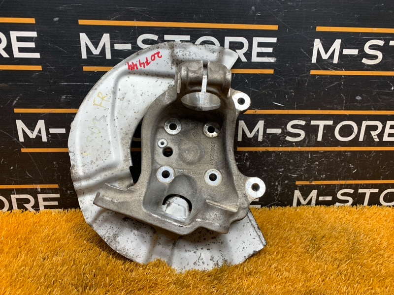 кулак поворотный, 1000 рублей, Красноярск