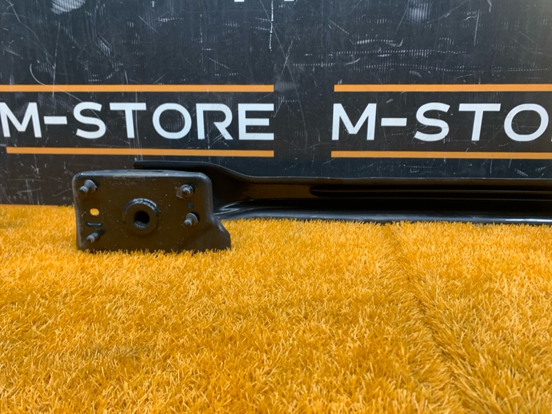 усилитель бампера, 3280 рублей, Красноярск