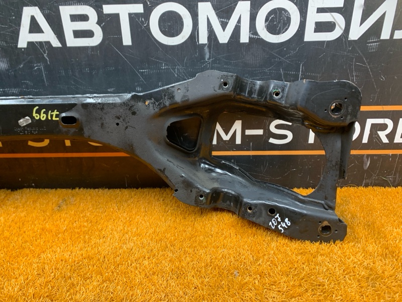 Балка поперечная (подрамник), 300 рублей, Красноярск