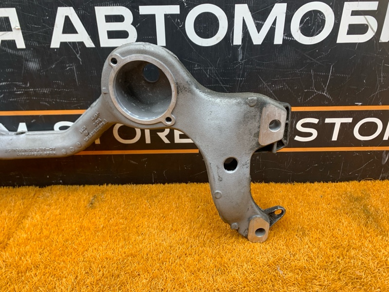 Балка поперечная (подрамник), 1000 рублей, Красноярск