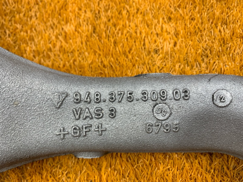 Балка поперечная (подрамник), 1000 рублей, Красноярск