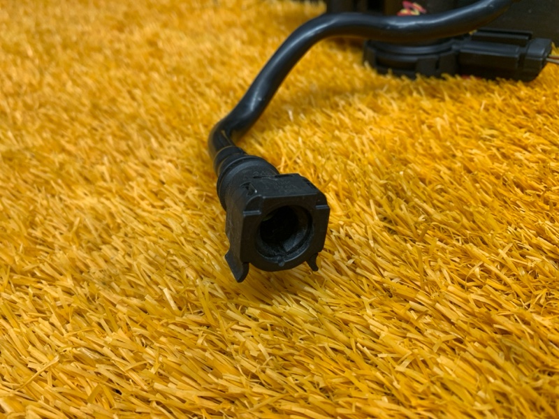 Клапан вентиляции топливного бака, 980 рублей, Красноярск