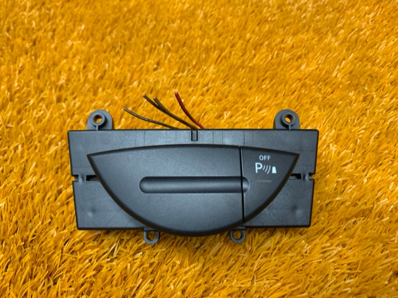 Кнопка включения парктроников, 350 рублей, Красноярск