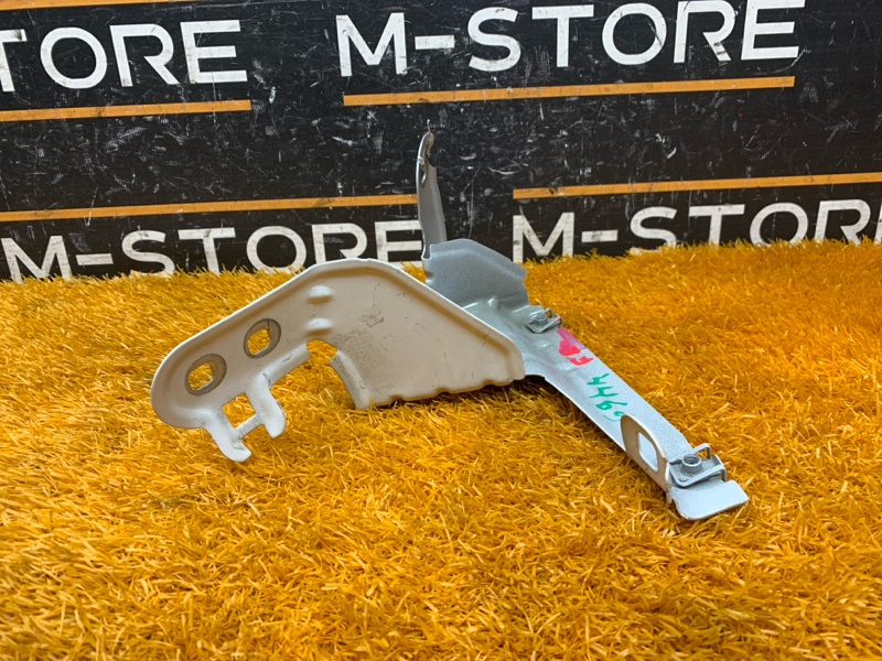 крепление крыла, 1920 рублей, Красноярск