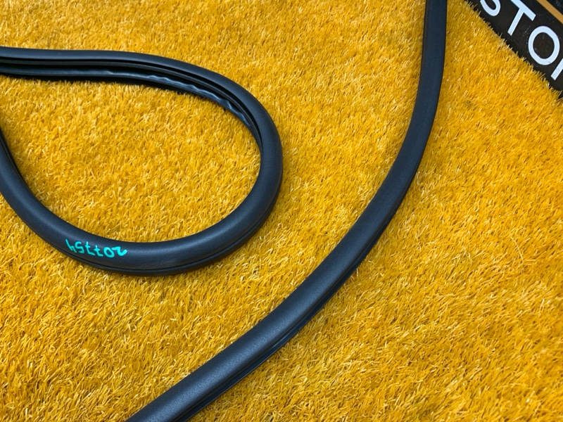 уплотнитель двери, 1820 рублей, Красноярск