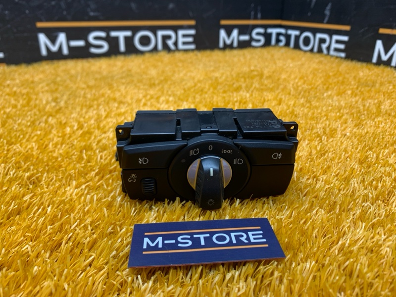 Переключатель света фар, 1000 рублей, Красноярск