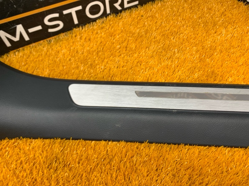 Накладка на порог салона, 980 рублей, Красноярск