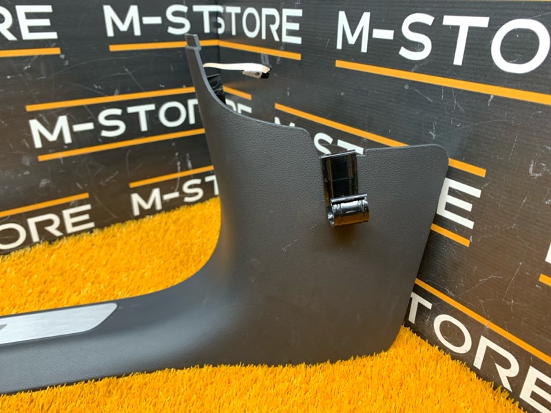 Накладка на порог салона, 980 рублей, Красноярск