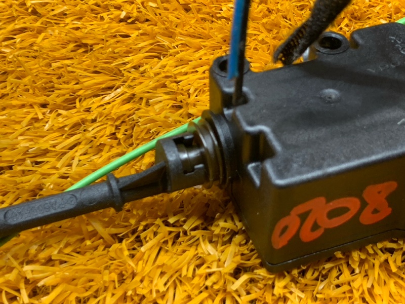 Замок лючка бензобака, 410 рублей, Красноярск