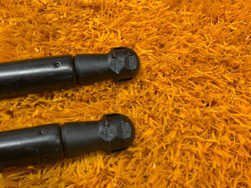 амортизатор багажника, 1100 рублей, Красноярск