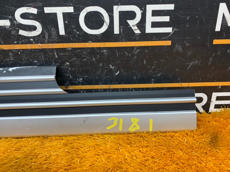 Накладка на порог салона, 350 рублей, Красноярск