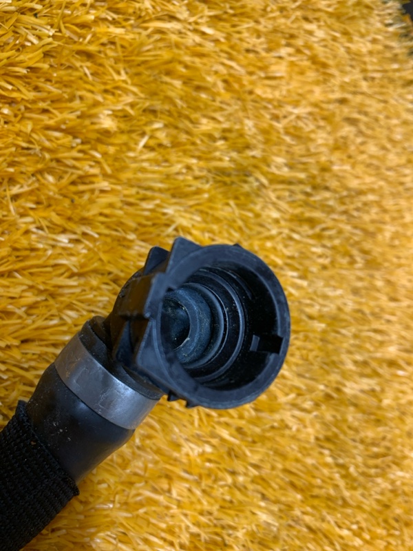 Патрубок системы охлаждения, 700 рублей, Красноярск