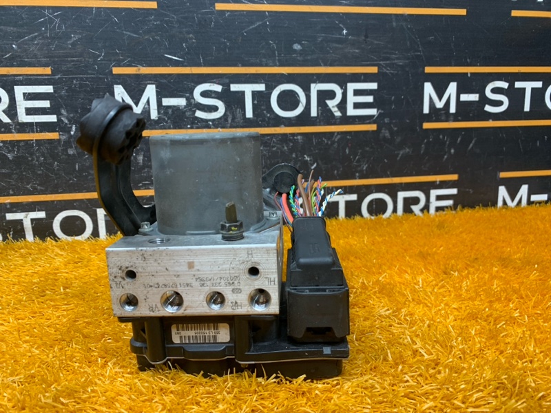 Блок ABS, 3000 рублей, Красноярск