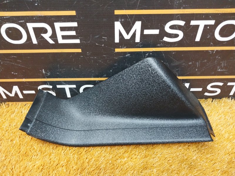 Накладка на порог салона, 340 рублей, Красноярск