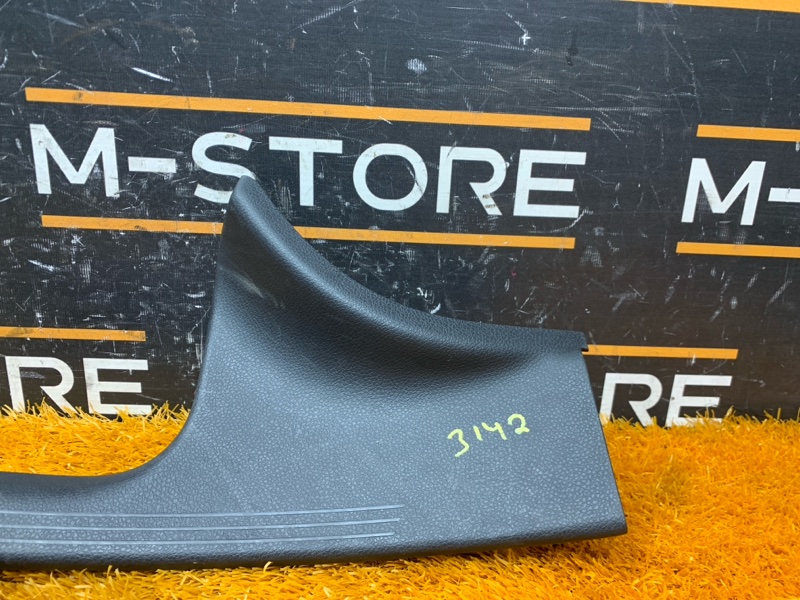 Накладка на порог салона, 670 рублей, Красноярск