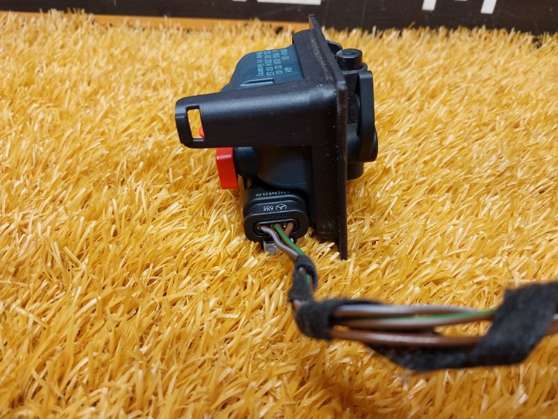 Замок лючка бензобака, 1100 рублей, Красноярск