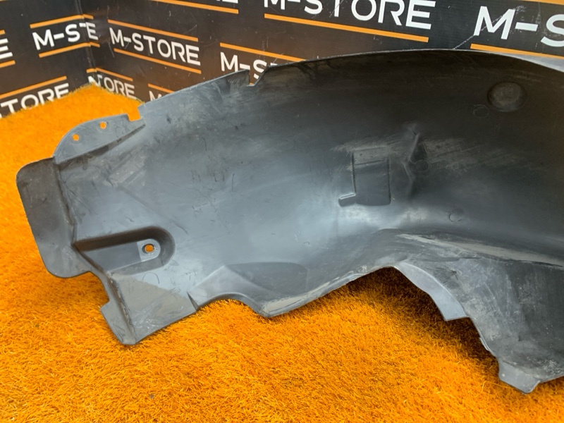 подкрылок, 500 рублей, Красноярск