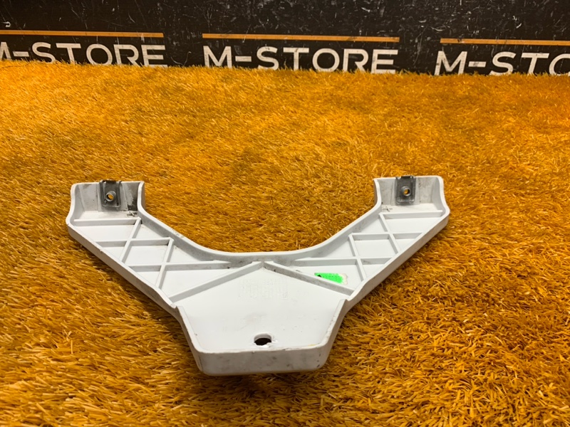 крепление бампера, 450 рублей, Красноярск