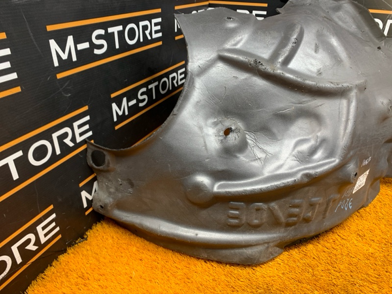 подкрылок, 1650 рублей, Красноярск