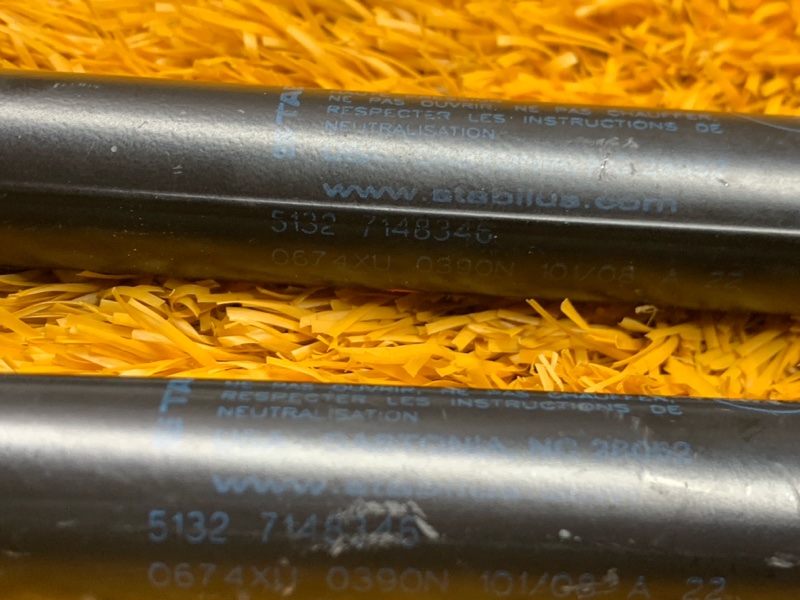 амортизатор капота, 500 рублей, Красноярск