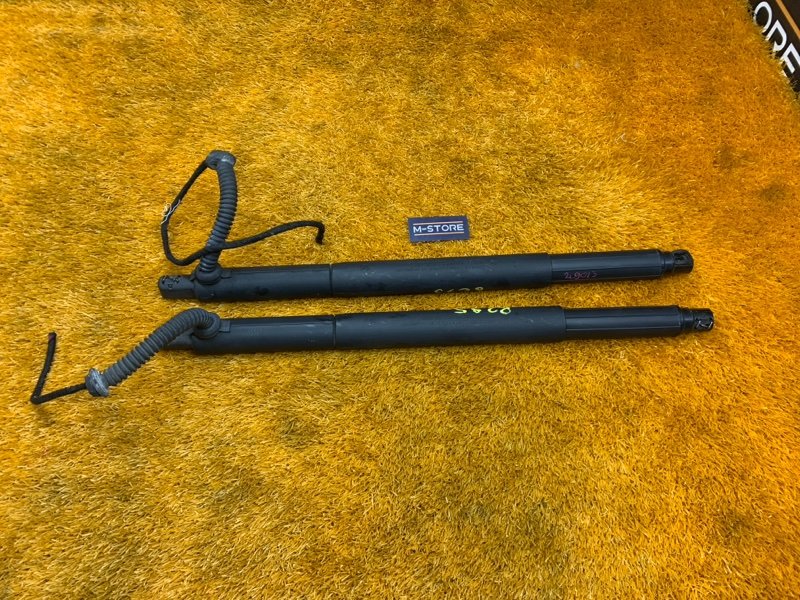 амортизатор багажника, 17000 рублей, Красноярск