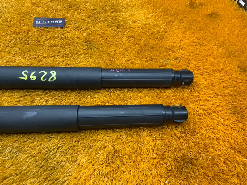 амортизатор багажника, 17000 рублей, Красноярск