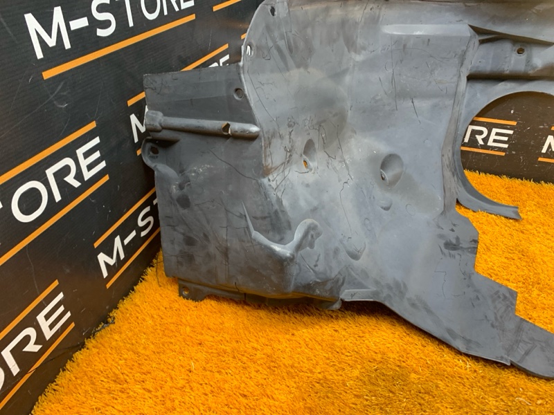 подкрылок, 1000 рублей, Красноярск