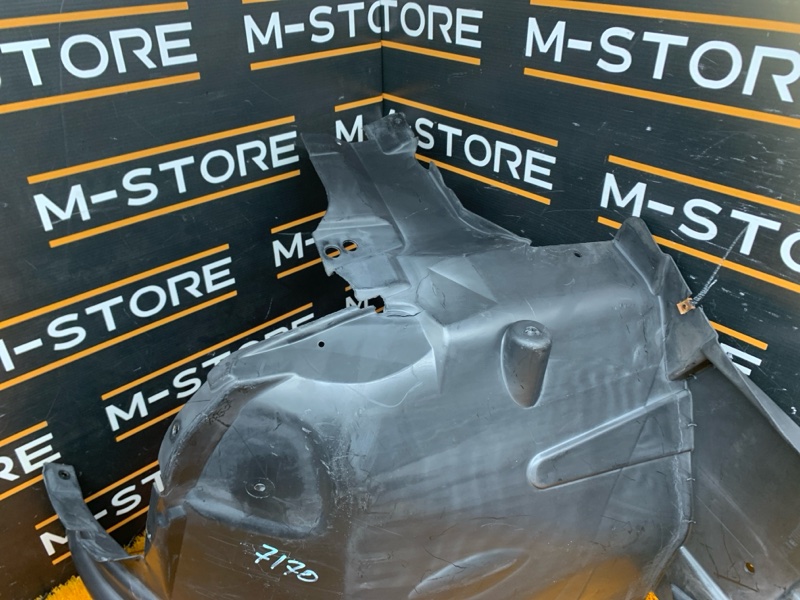 подкрылок, 900 рублей, Красноярск